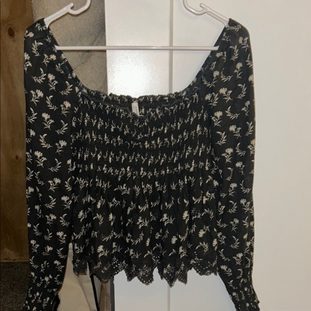 American Eagle Long Sleeve Smocked Babydoll Blouse